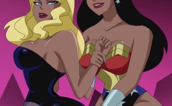 Black Canary seducing Wonder Woman with her ass (GhostlessM) [Dc Comics]