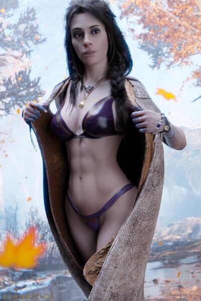 [God of War: Ragnarök] Freya shows off her tight body and sexy bikini (blankpins)