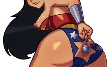 Wonder Woman trying out her new plug (Pokpa) [DC Comics, Wonder Woman]