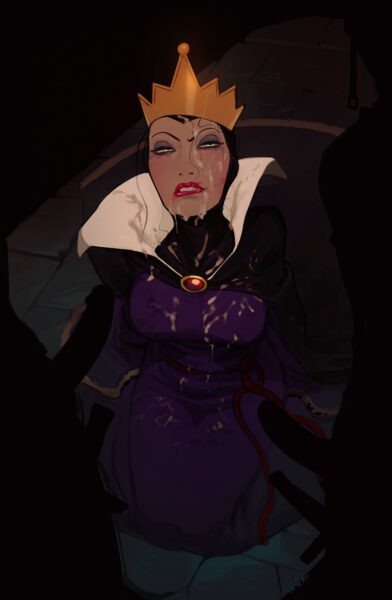 The Evil Queen showing she really is the fairest in the land [Snow White] (InCase)