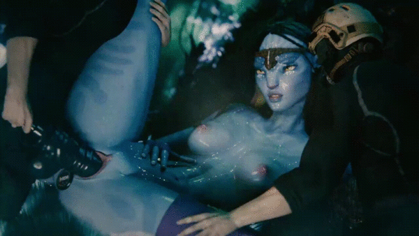 Neytiri gets some assistance (GIFDOOZER) [Avatar]